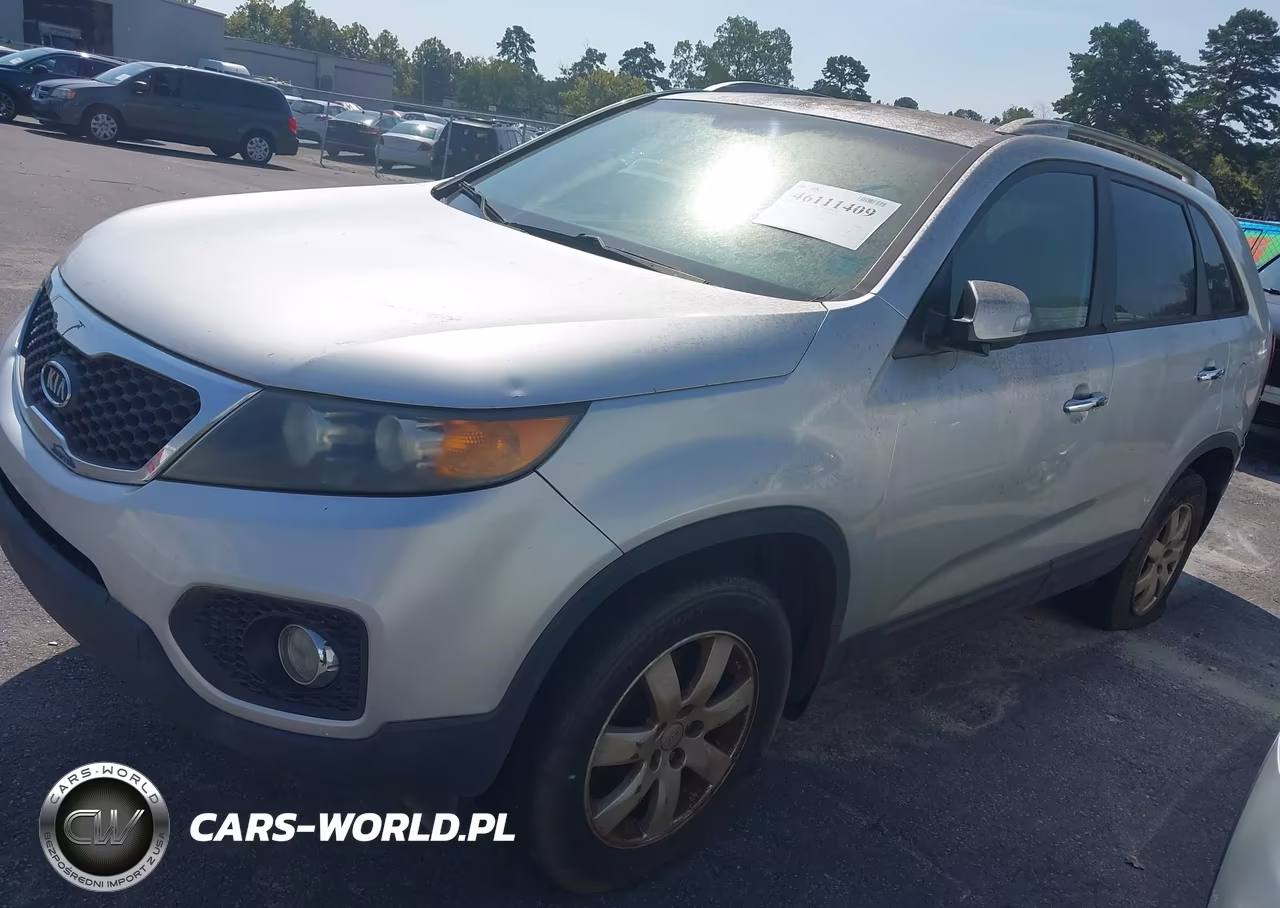 2011 Kia Sorento Lx VIN:5XYKT3A13BG038084 - 2