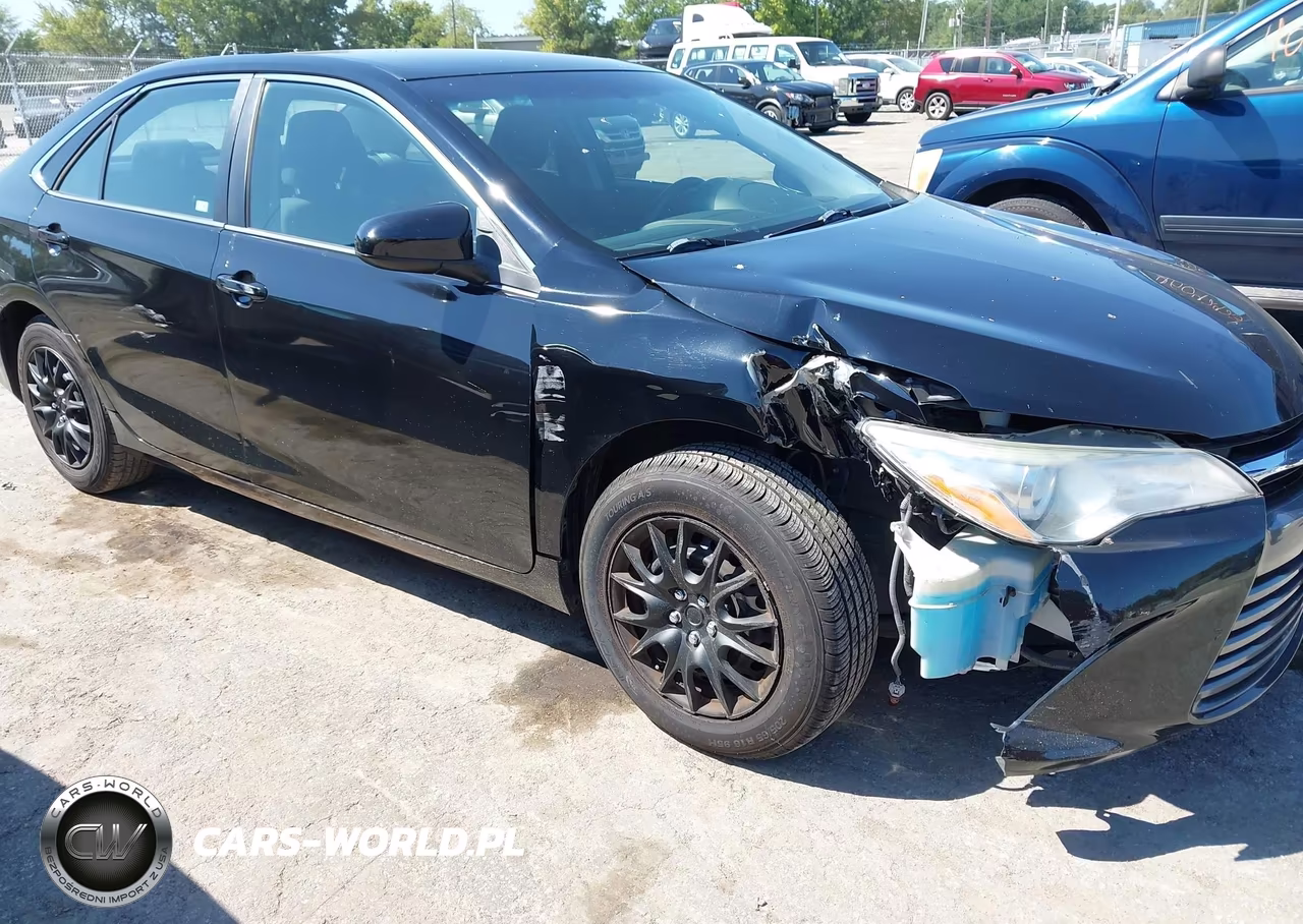 2015 Toyota Camry Le VIN:4T4BF1FK2FR458907 - 6
