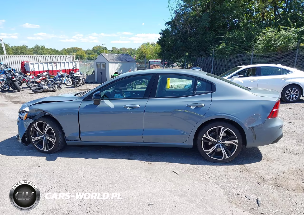 2024 Volvo S60 B5 Ultimate Dark Theme VIN:7JRL12TM5RG314768 - 13