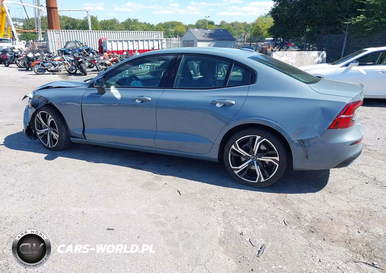 2024 Volvo S60 B5 Ultimate Dark Theme VIN:7JRL12TM5RG314768 - 3