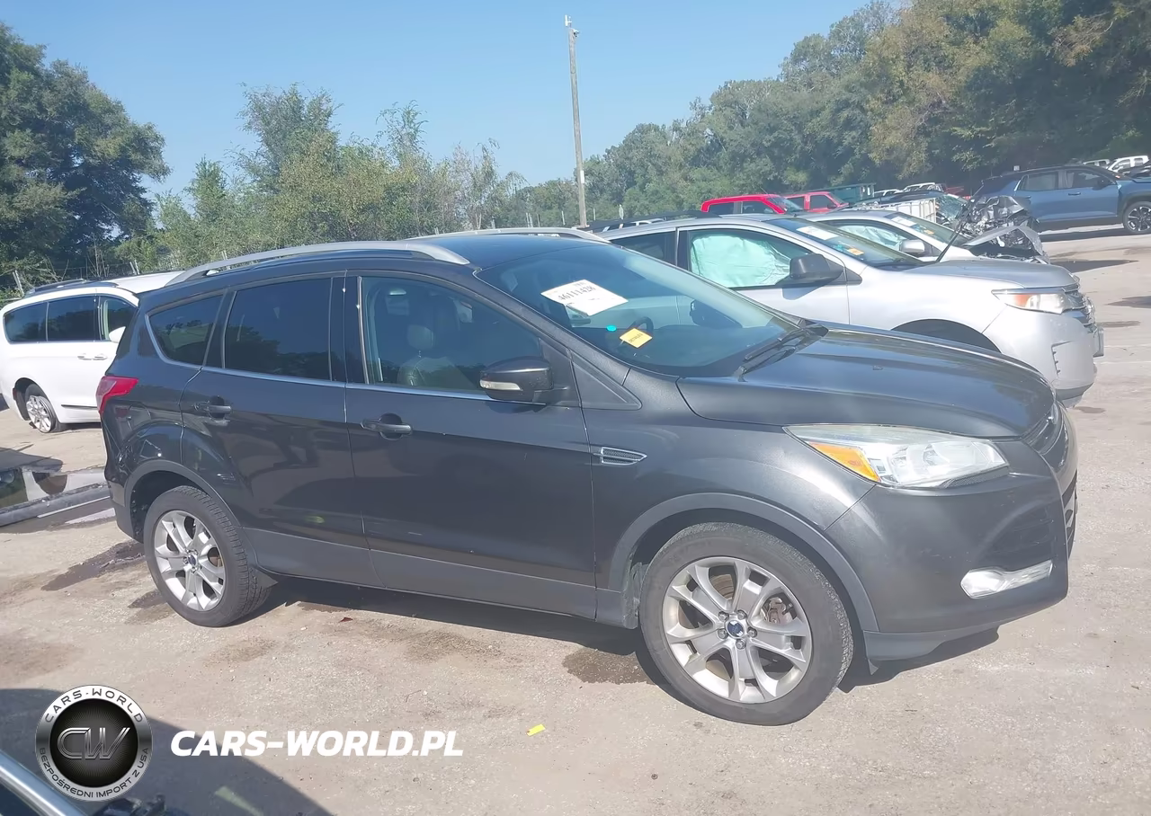 2016 Ford Escape Titanium VIN:1FMCU9J96GUC58248 - 13