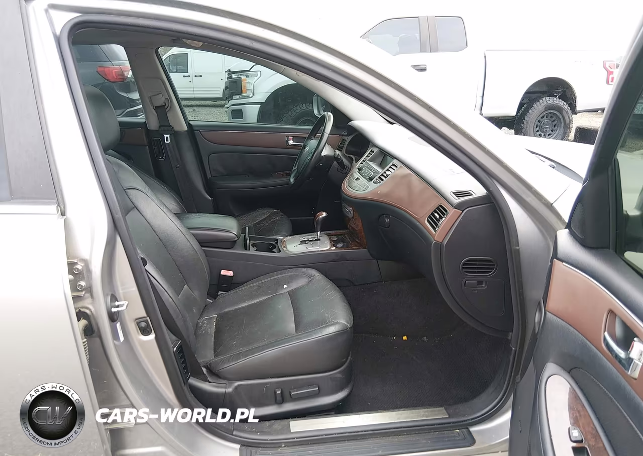 2009 Hyundai Genesis 3.8 VIN:KMHGC46E29U024818 - 5