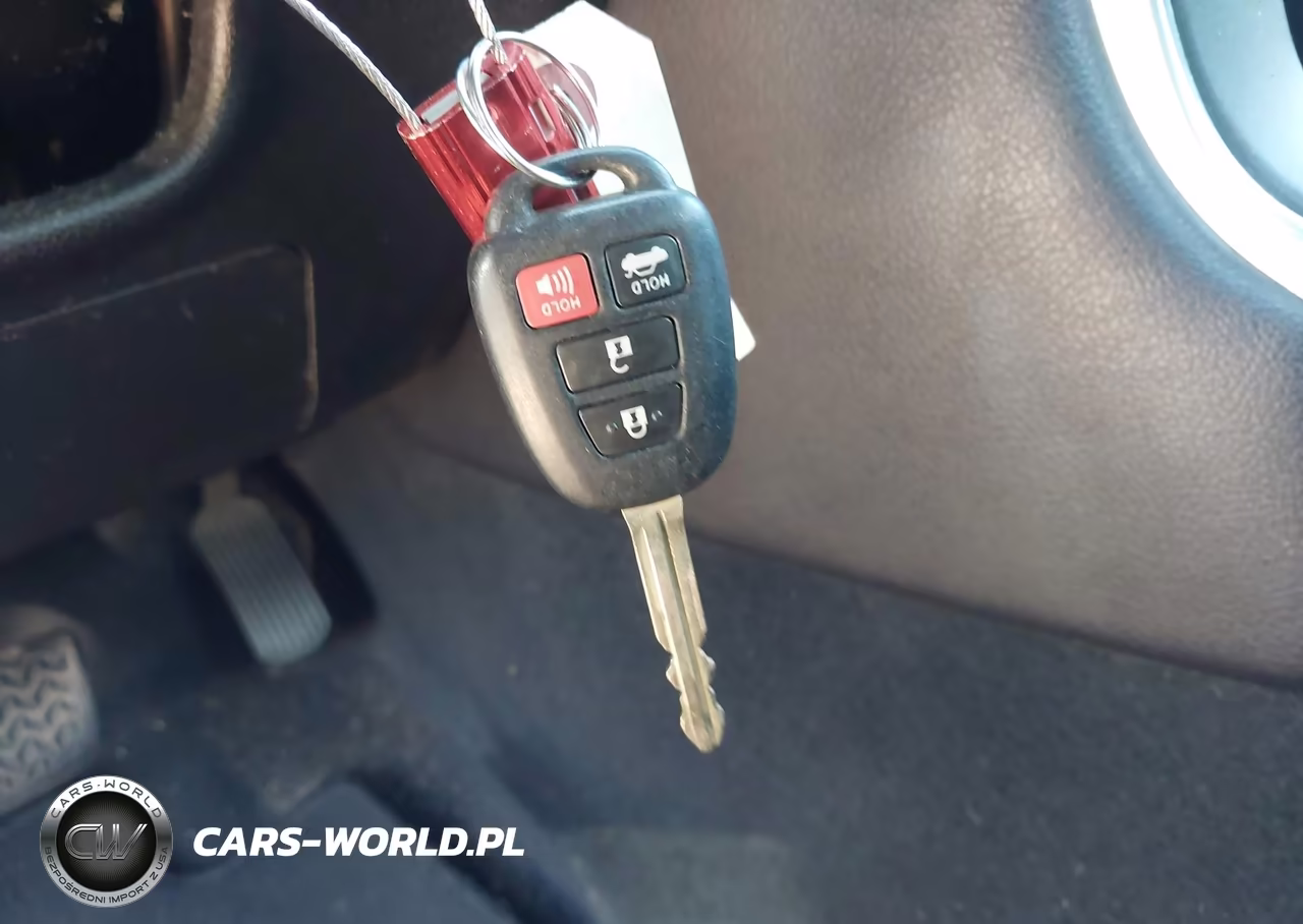 2016 Toyota Camry Xse VIN:4T1BF1FK7GU196359 - 11