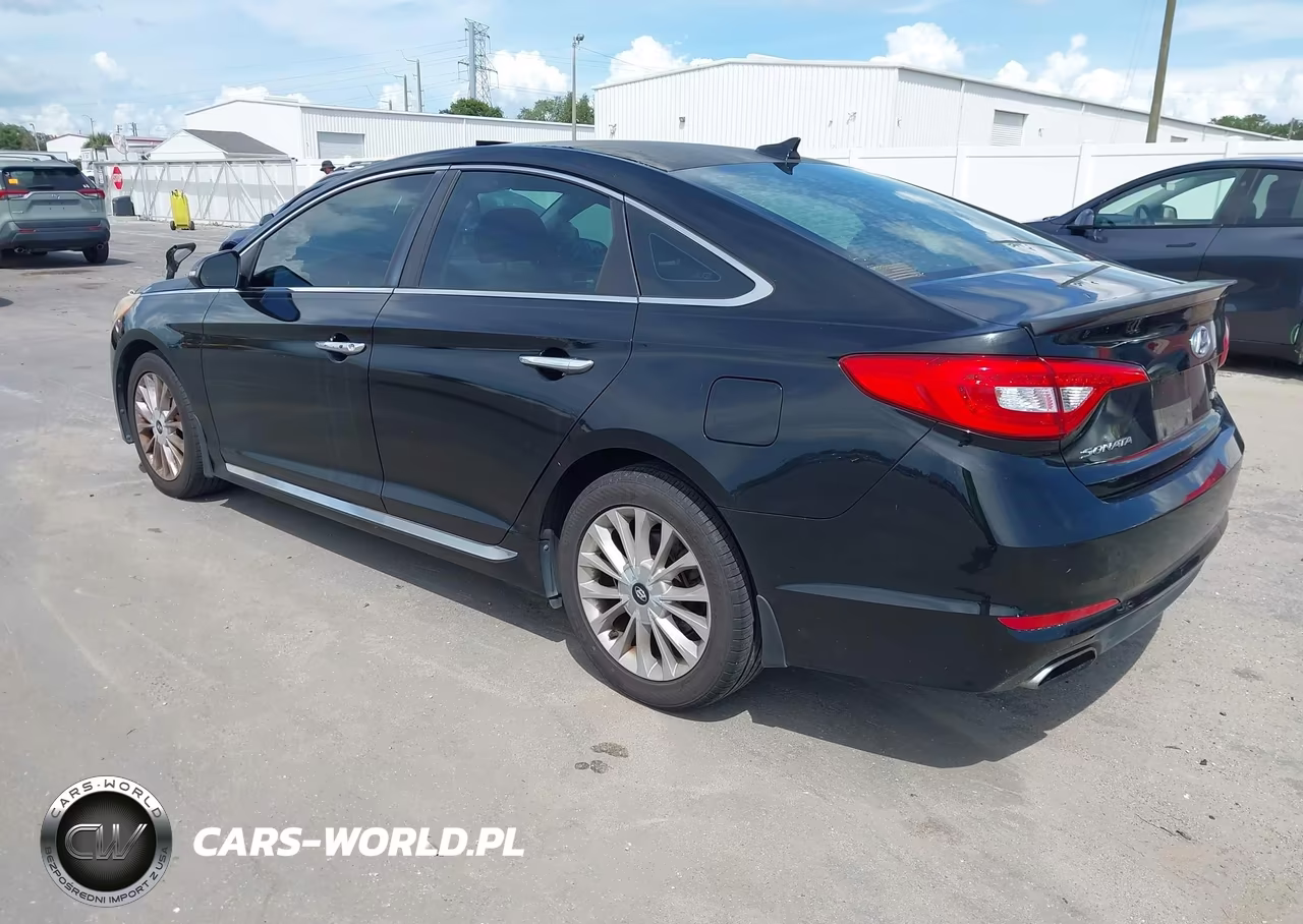 2015 Hyundai Sonata Limited VIN:5NPE34AFXFH189355 - 3