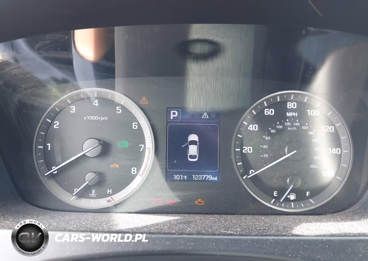 2015 Hyundai Sonata Limited VIN:5NPE34AFXFH189355 - 7
