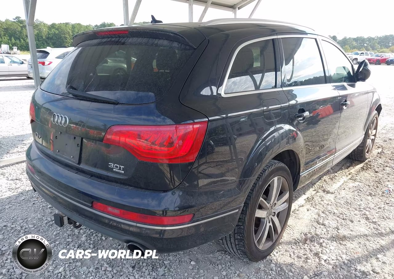 2014 Audi Q7 3.0T Premium VIN:WA1LGAFE5ED012124 - 4