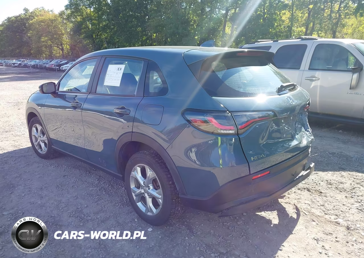 2023 Honda Hr-V Awd Lx VIN:3CZRZ2H3XPM735027 - 3