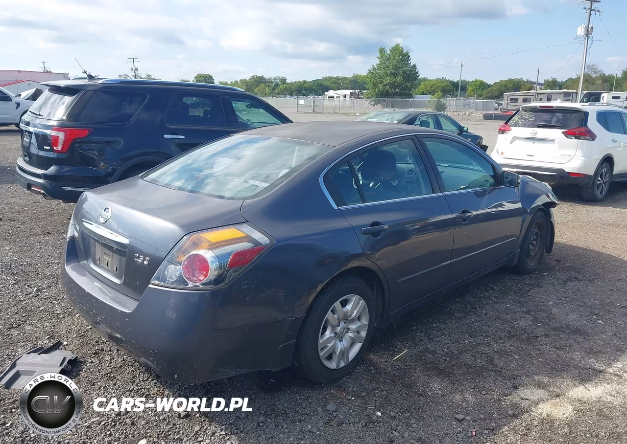 2012 Nissan Altima 2.5 S VIN:1N4AL2AP4CC142668 - 4