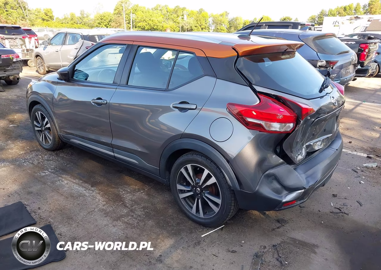2019 Nissan Kicks Sr VIN:3N1CP5CU9KL498499 - 3