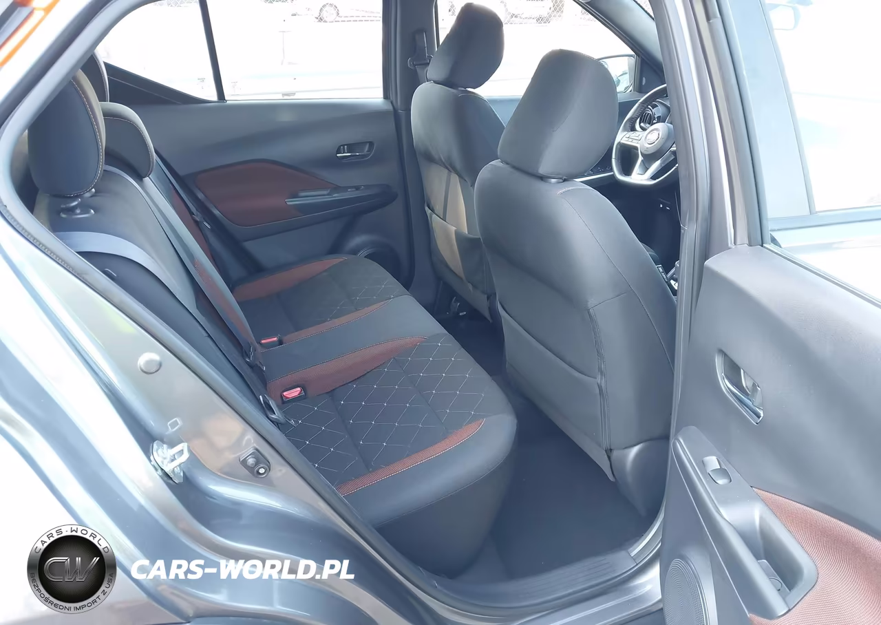2019 Nissan Kicks Sr VIN:3N1CP5CU9KL498499 - 8