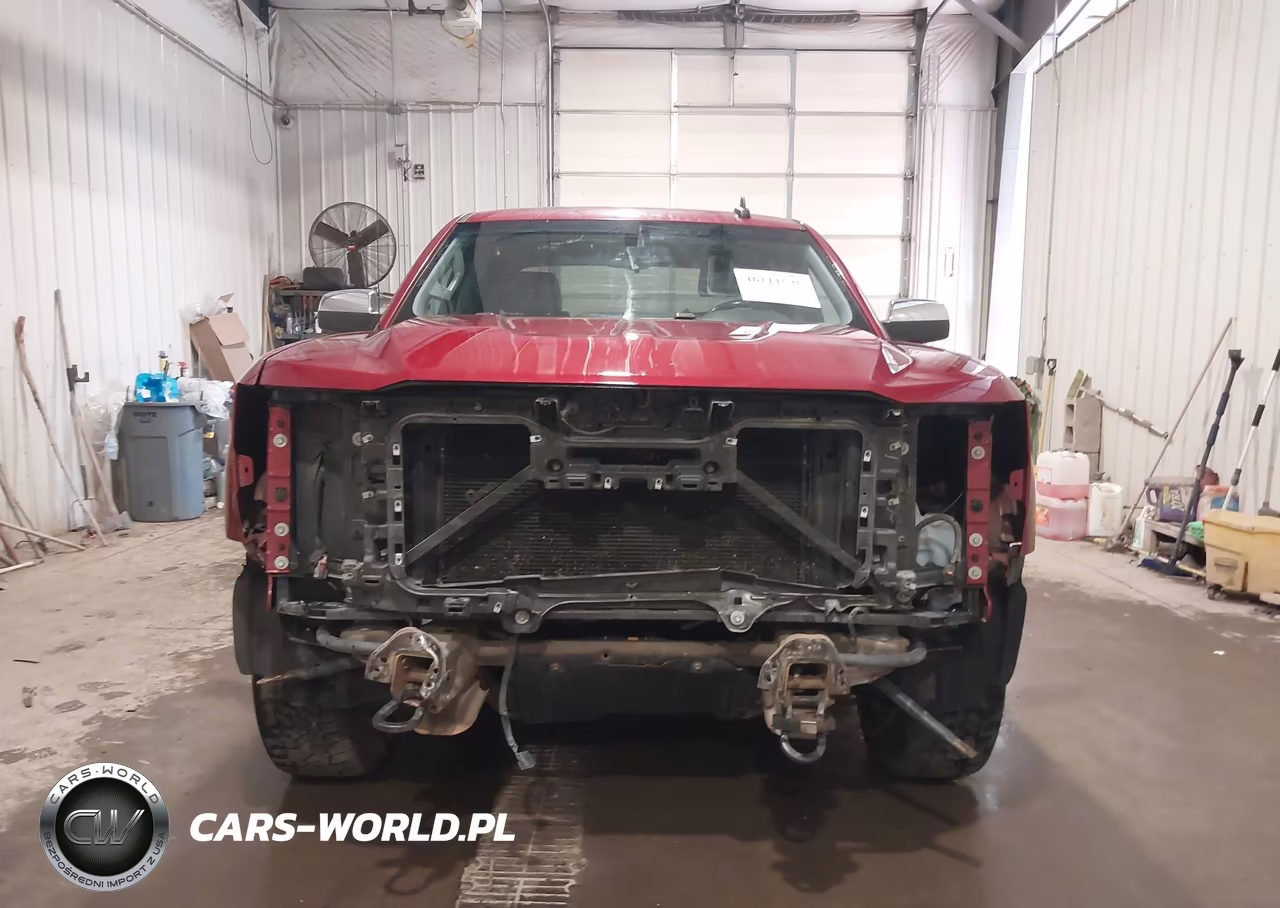 2018 Chevrolet Silverado 1500 2Lt VIN:3GCUKREC0JG321584 - 13