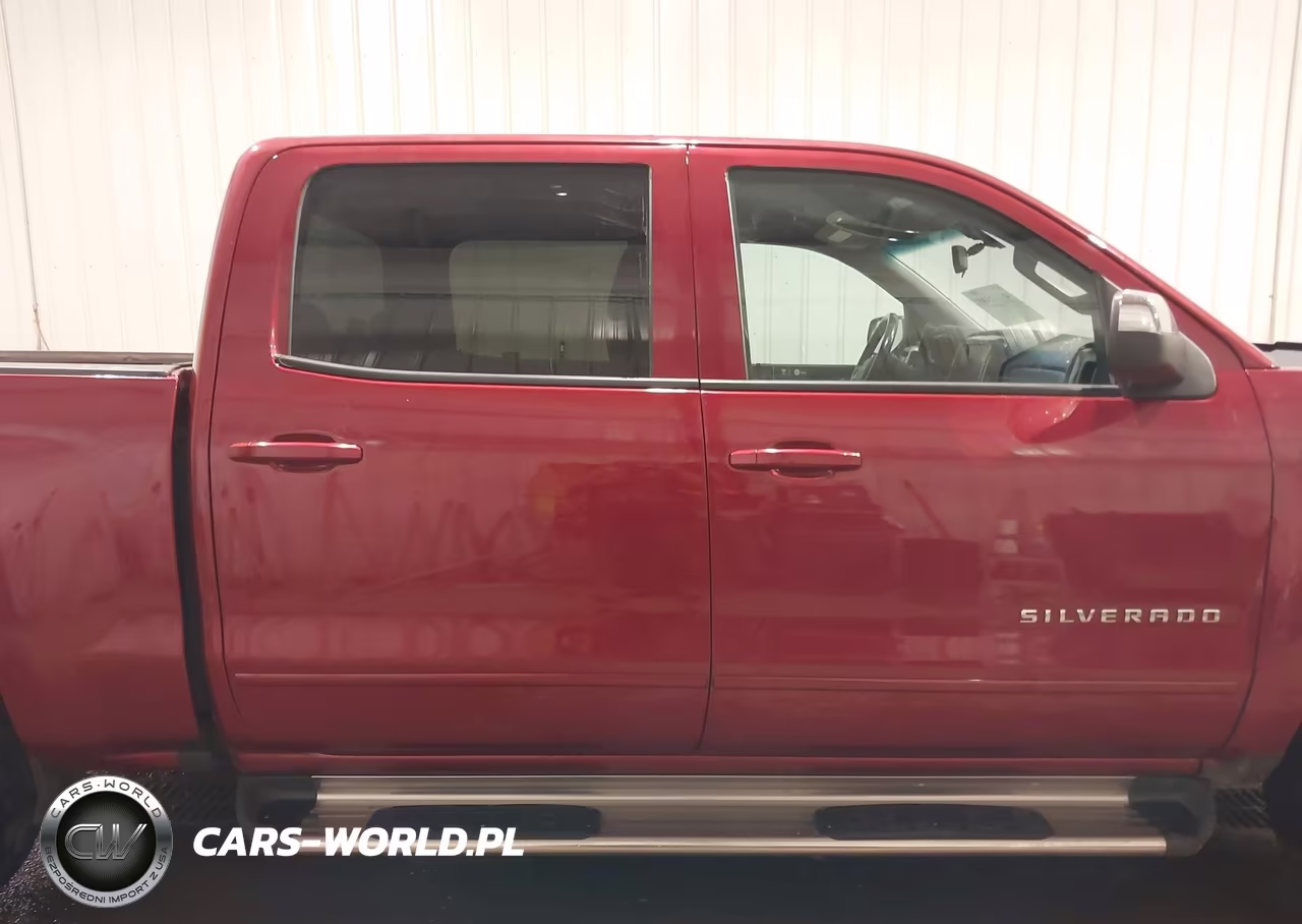 2018 Chevrolet Silverado 1500 2Lt VIN:3GCUKREC0JG321584 - 14