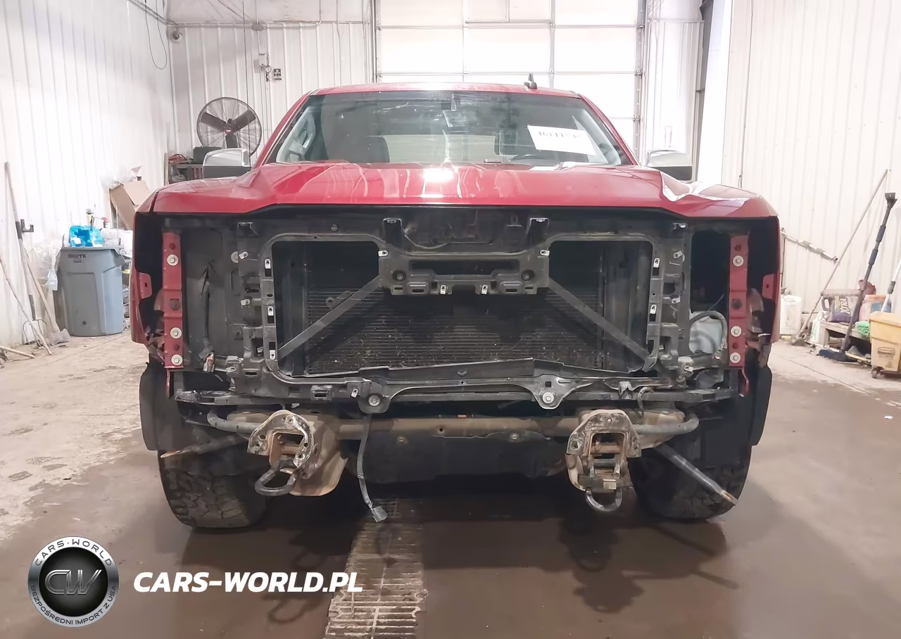 2018 Chevrolet Silverado 1500 2Lt VIN:3GCUKREC0JG321584 - 6