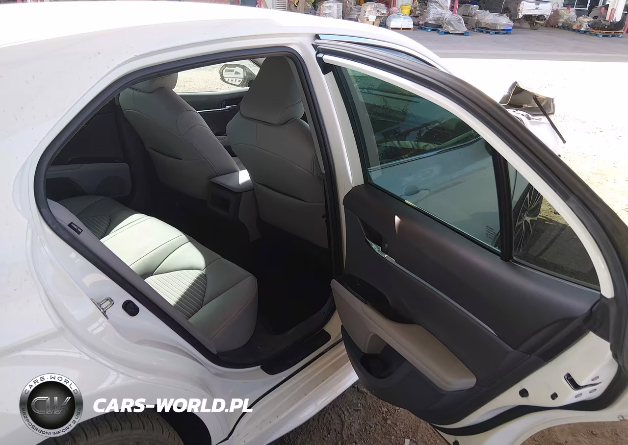 2020 Toyota Camry Se VIN:4T1G11AK1LU900108 - 8
