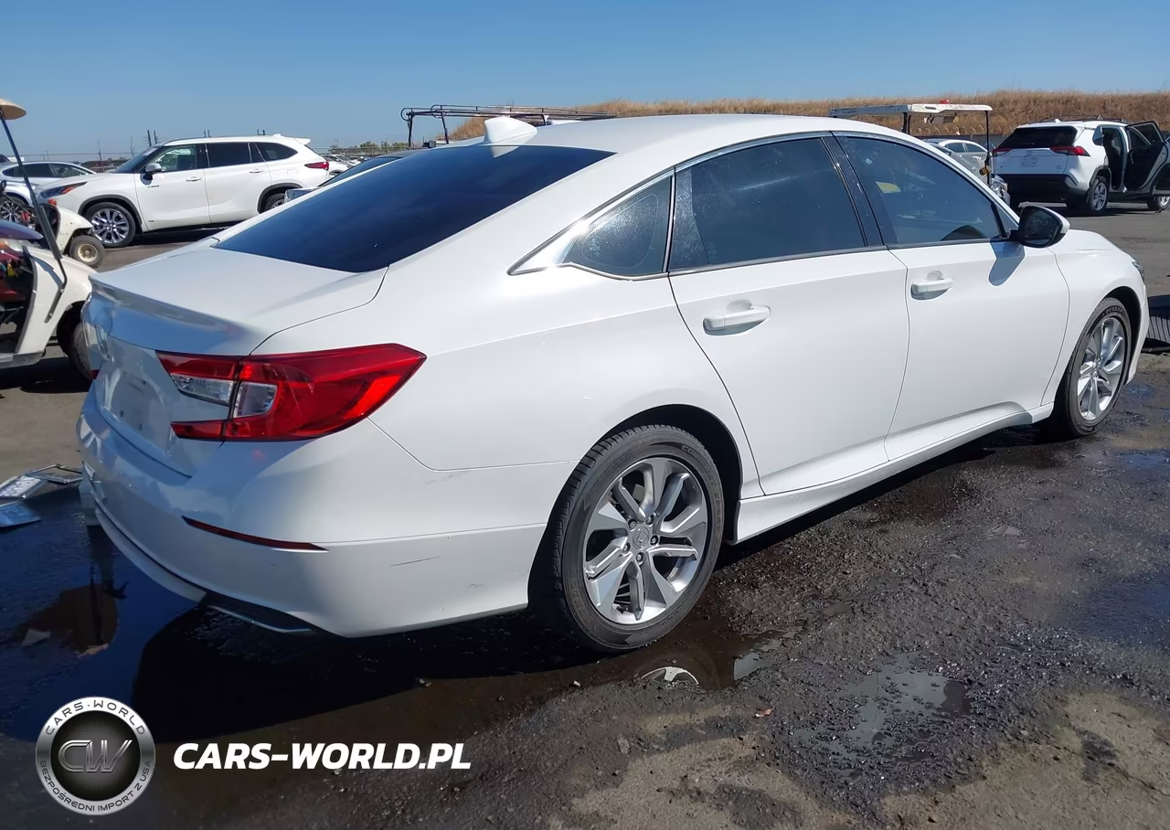 2018 Honda Accord Lx VIN:1HGCV1F1XJA032536 - 4