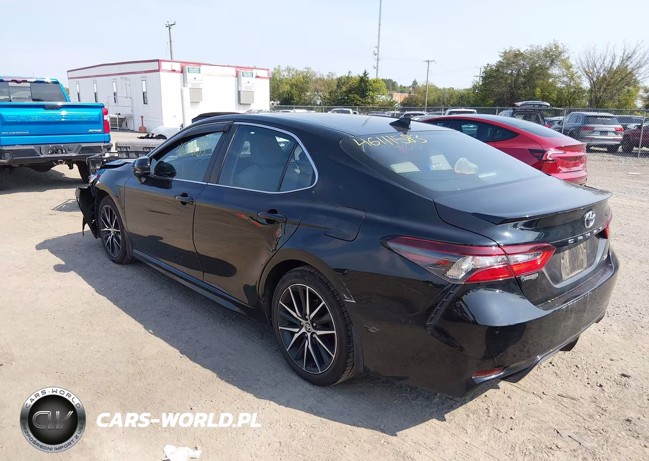 2021 Toyota Camry Se VIN:4T1G11AK8MU530034 - 3