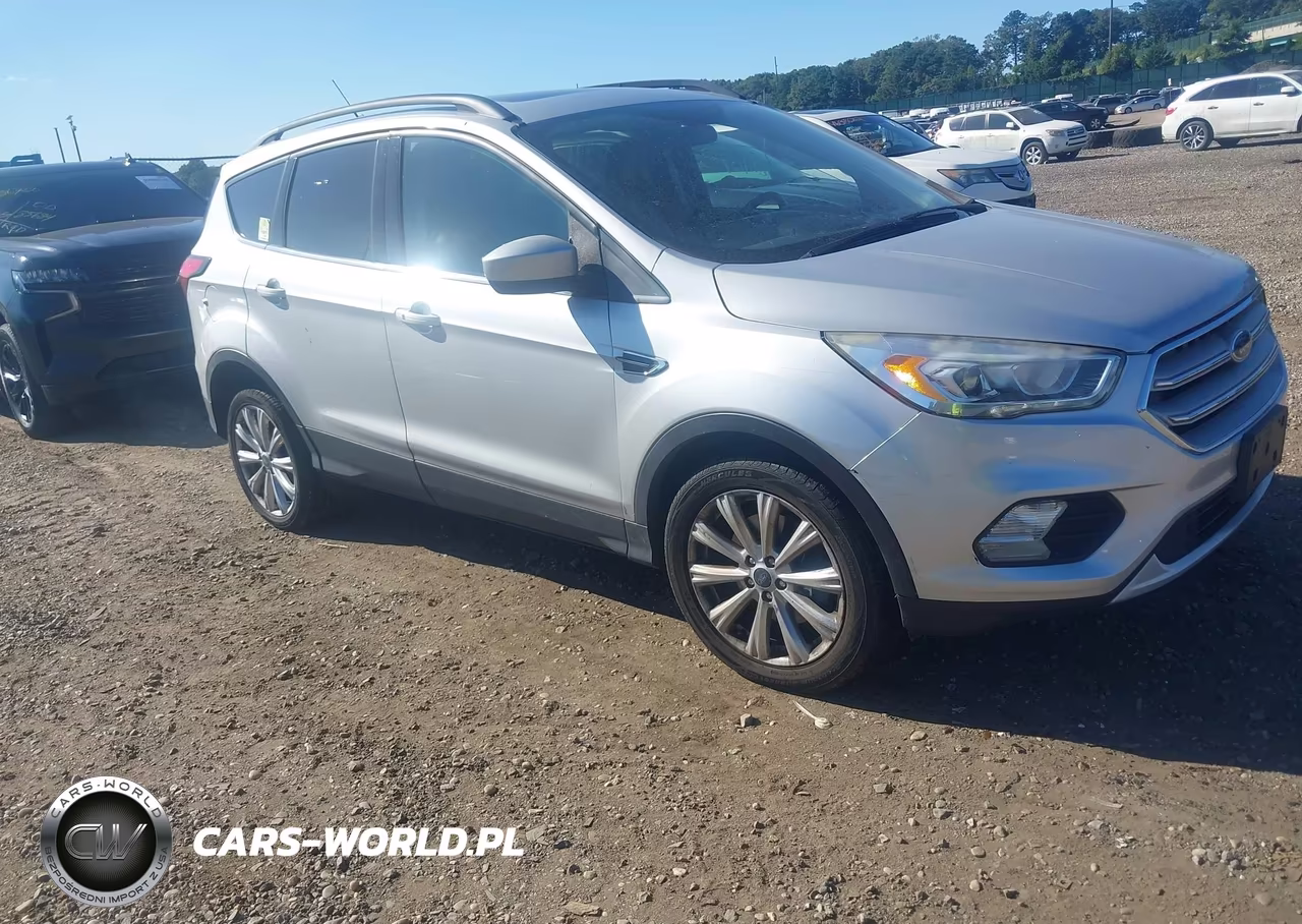 2019 Ford Escape Sel