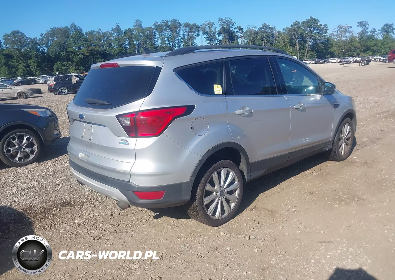 2019 Ford Escape Sel VIN:1FMCU9HD4KUB84072 - 4