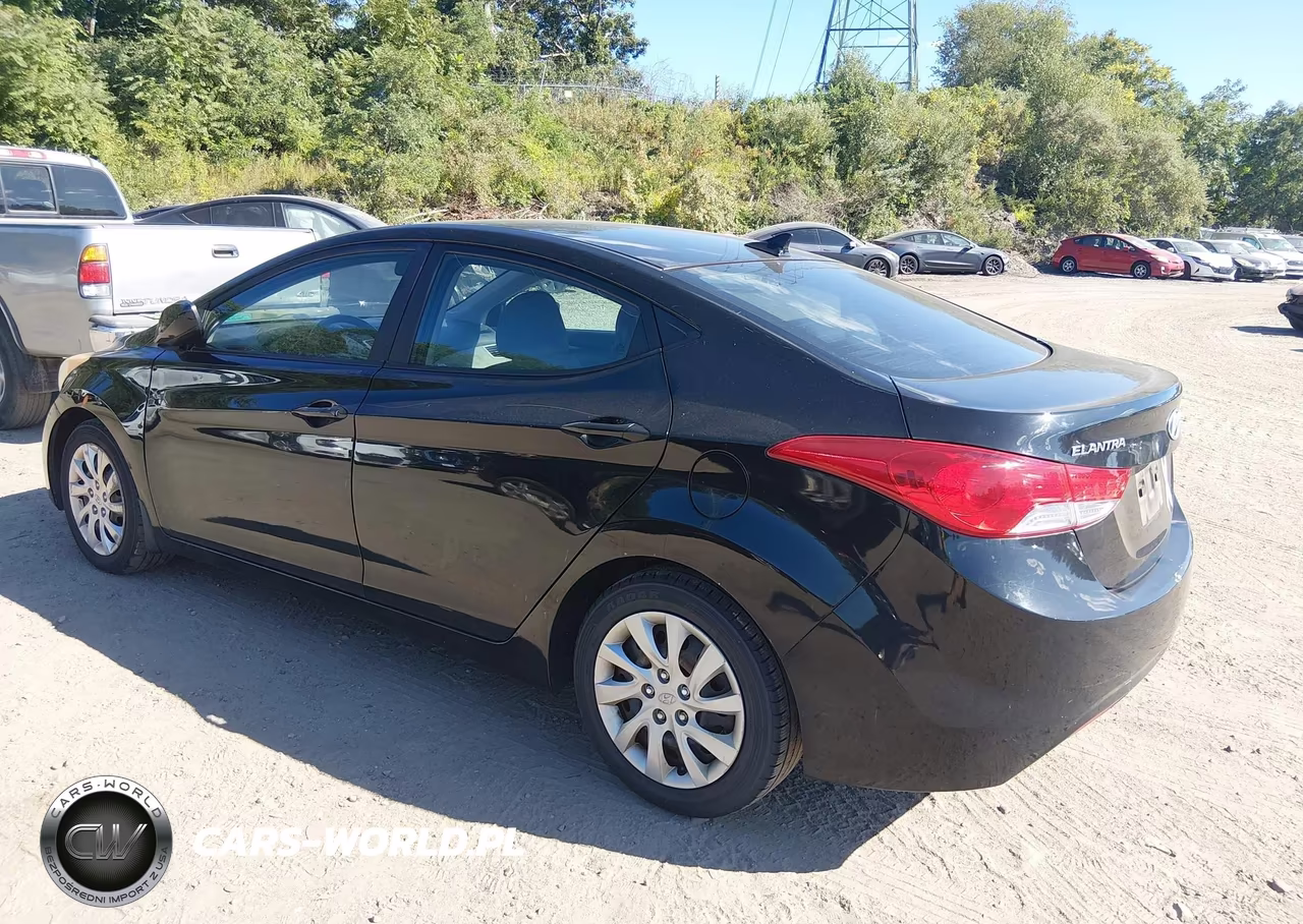 2013 Hyundai Elantra Gls VIN:5NPDH4AE9DH154114 - 3