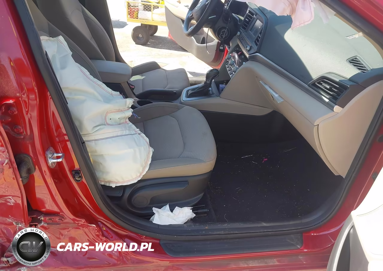 2020 Hyundai Elantra Se VIN:KMHD74LF9LU105648 - 5