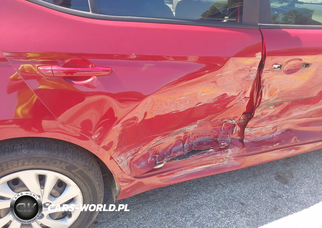 2020 Hyundai Elantra Se VIN:KMHD74LF9LU105648 - 6