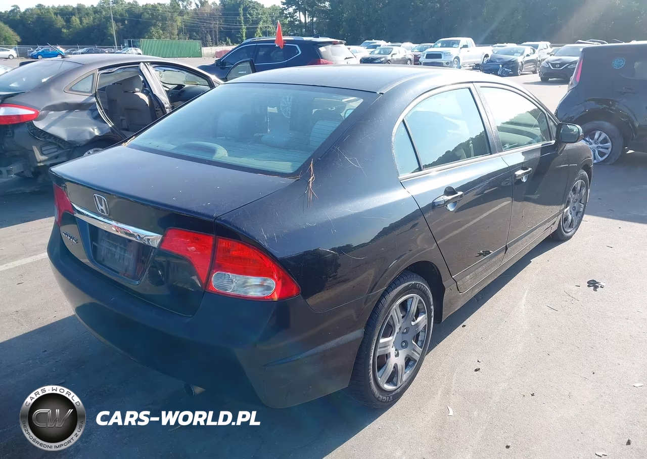 2010 Honda Civic Lx VIN:2HGFA1F56AH325931 - 4
