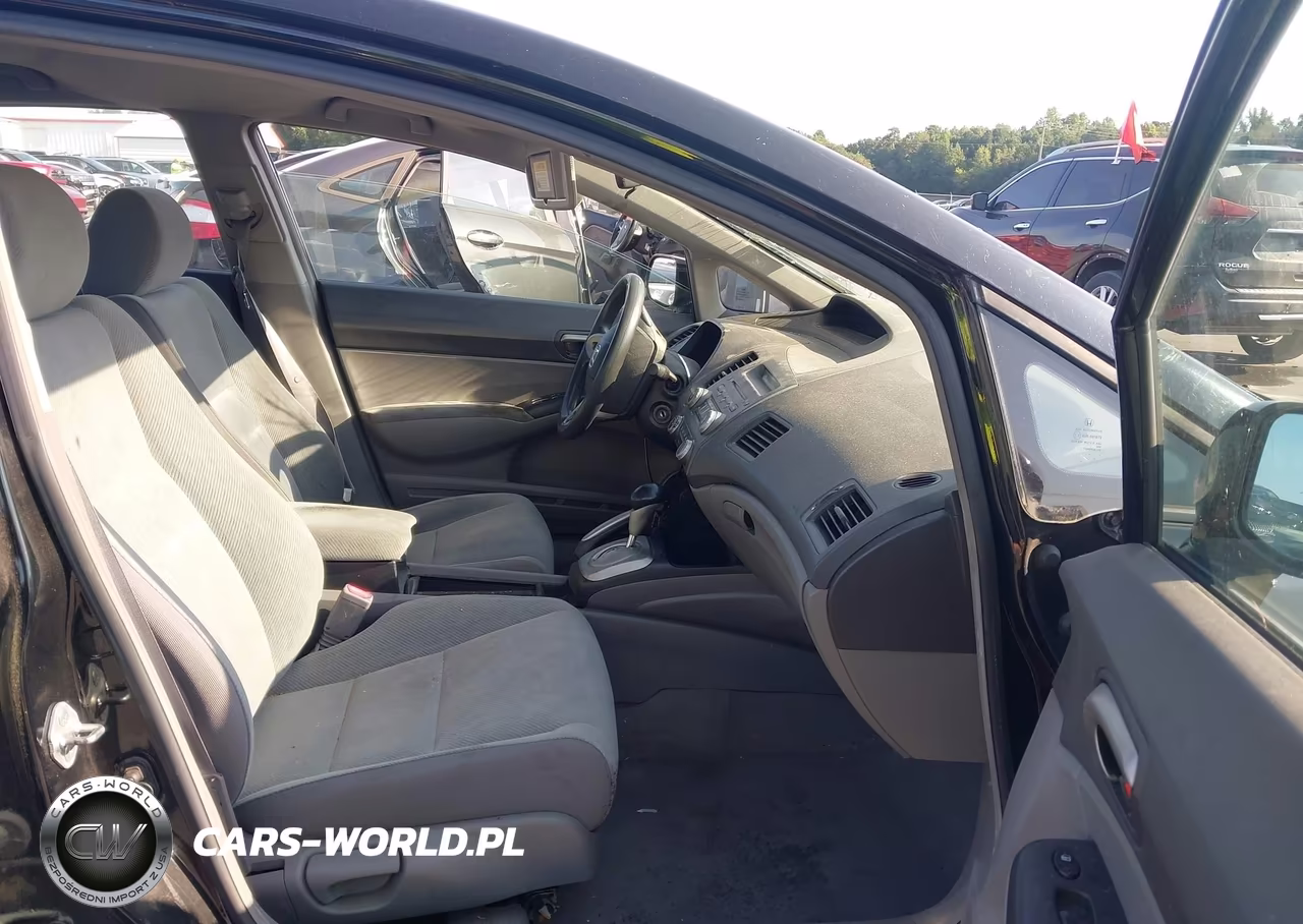 2010 Honda Civic Lx VIN:2HGFA1F56AH325931 - 5