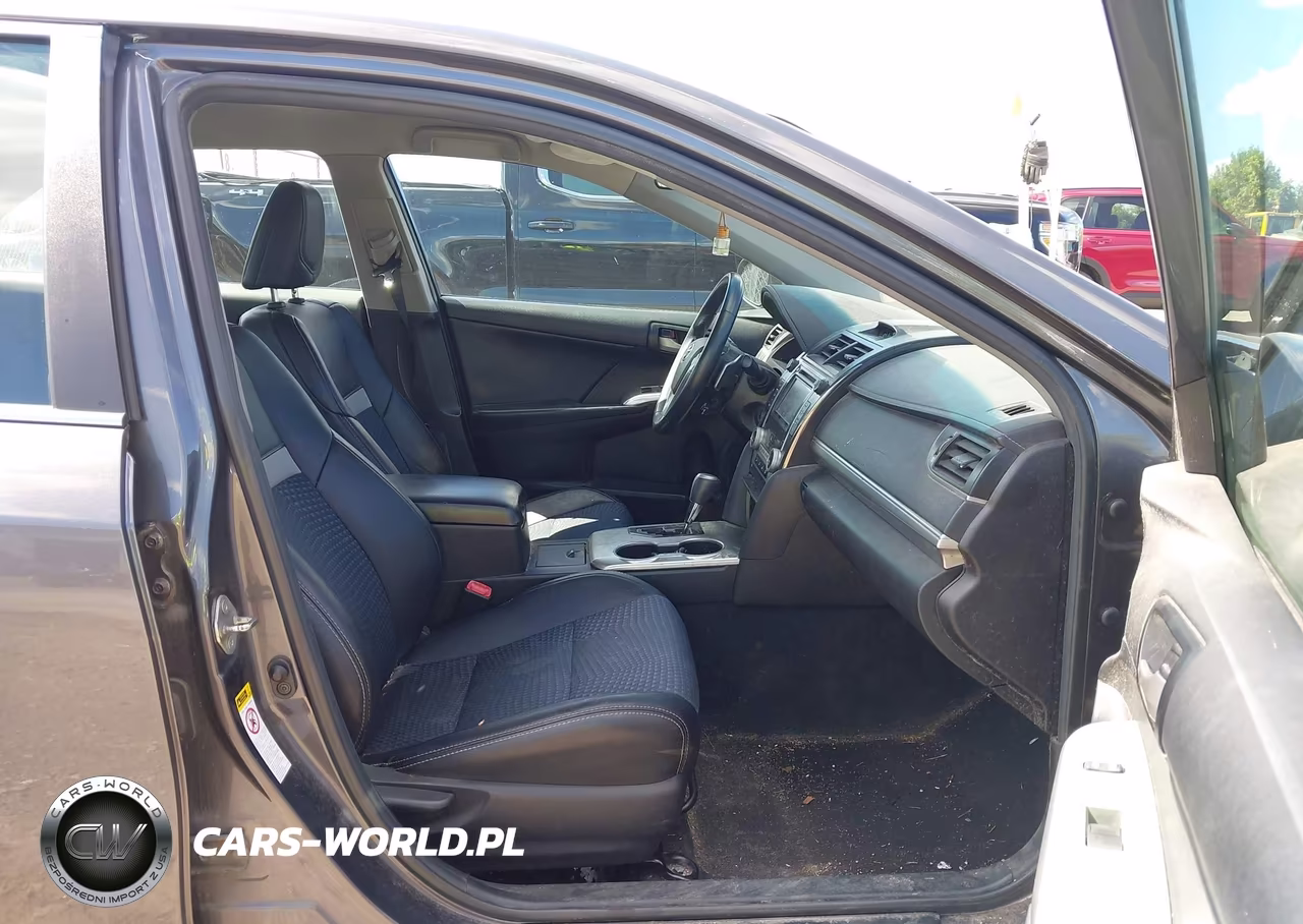 2014 Toyota Camry Se VIN:4T1BF1FK3EU803760 - 5