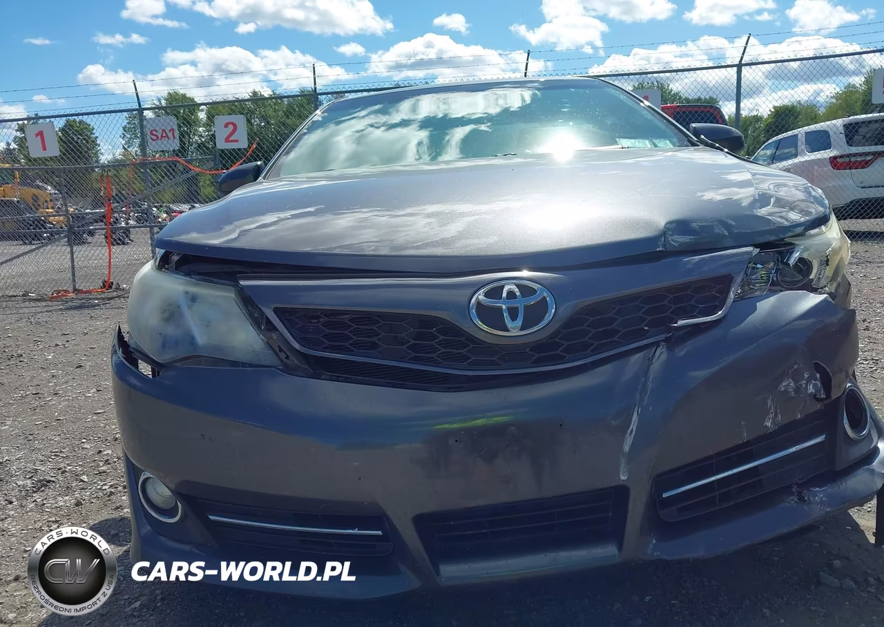 2014 Toyota Camry Se VIN:4T1BF1FK3EU803760 - 6
