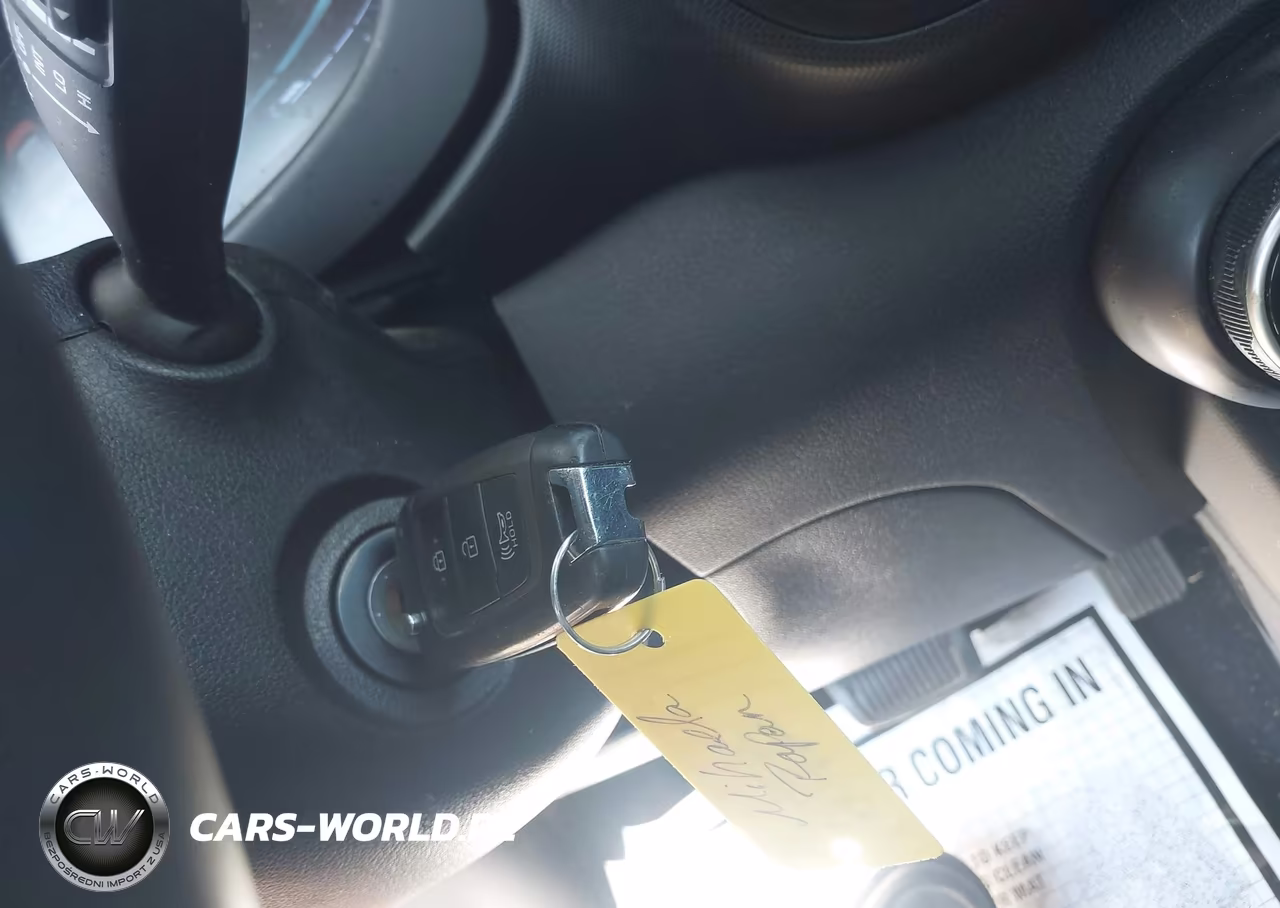2023 Hyundai Venue Sel VIN:KMHRC8A30PU213650 - 11