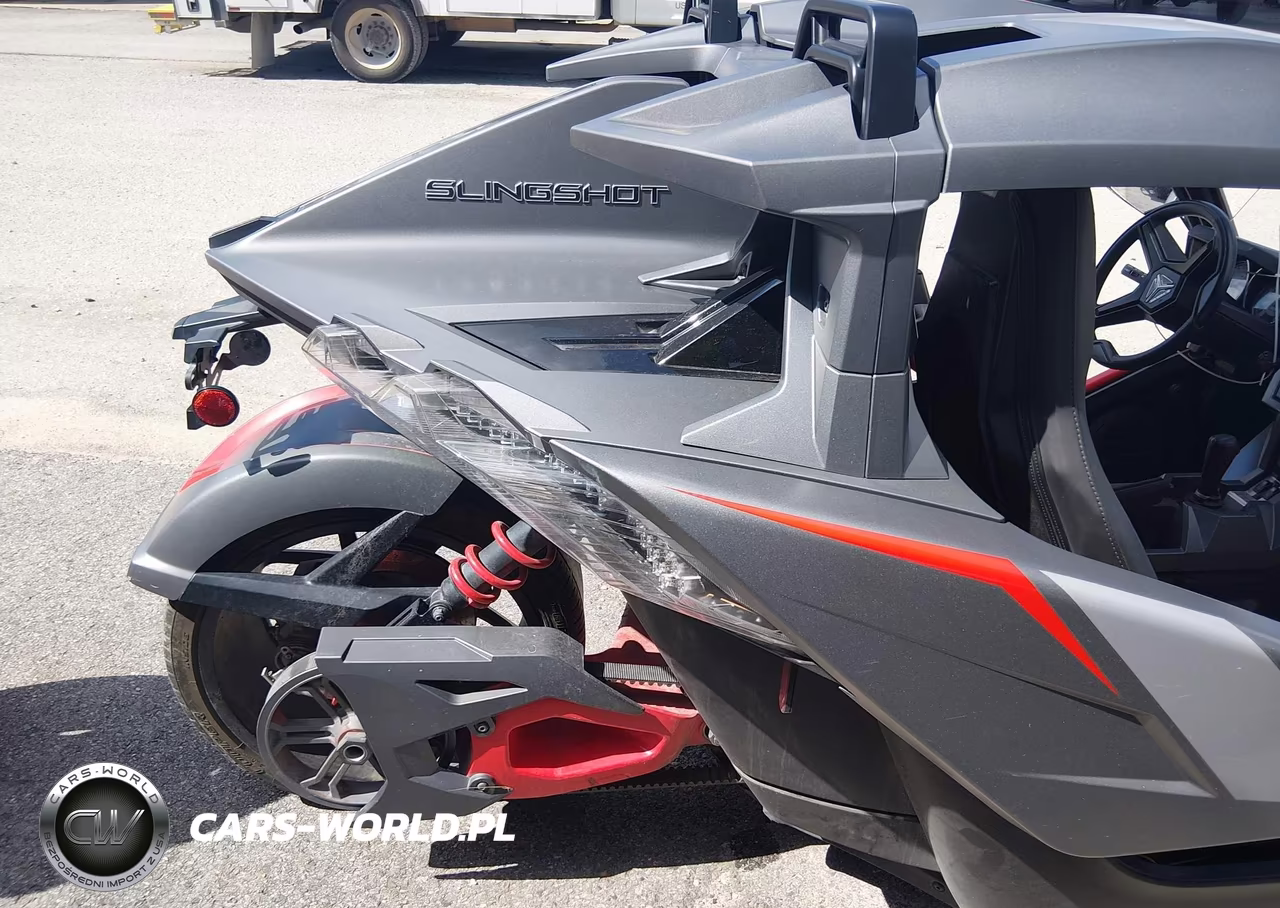 2018 Polaris Slingshot Sl VIN:57XAAPFA0J8129764 - 8