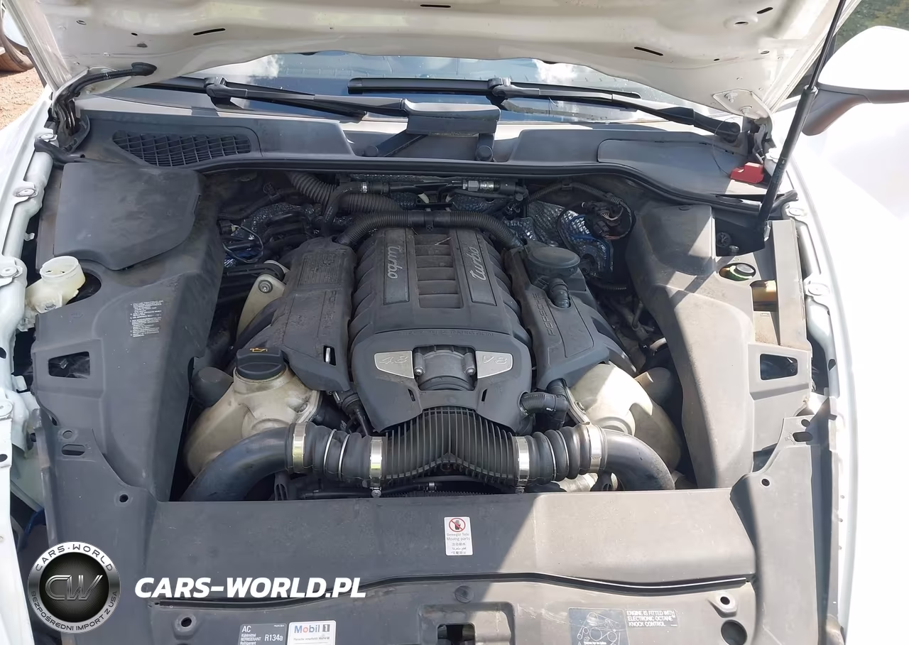 2012 Porsche Cayenne Turbo VIN:WP1AC2A26CLA83507 - 10