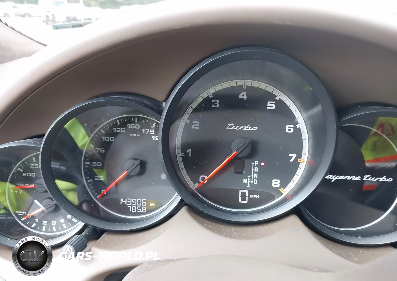2012 Porsche Cayenne Turbo VIN:WP1AC2A26CLA83507 - 7