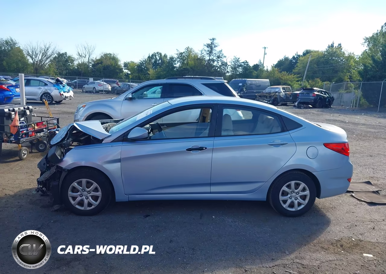 2012 Hyundai Accent Gls VIN:KMHCT4AE6CU207085 - 14