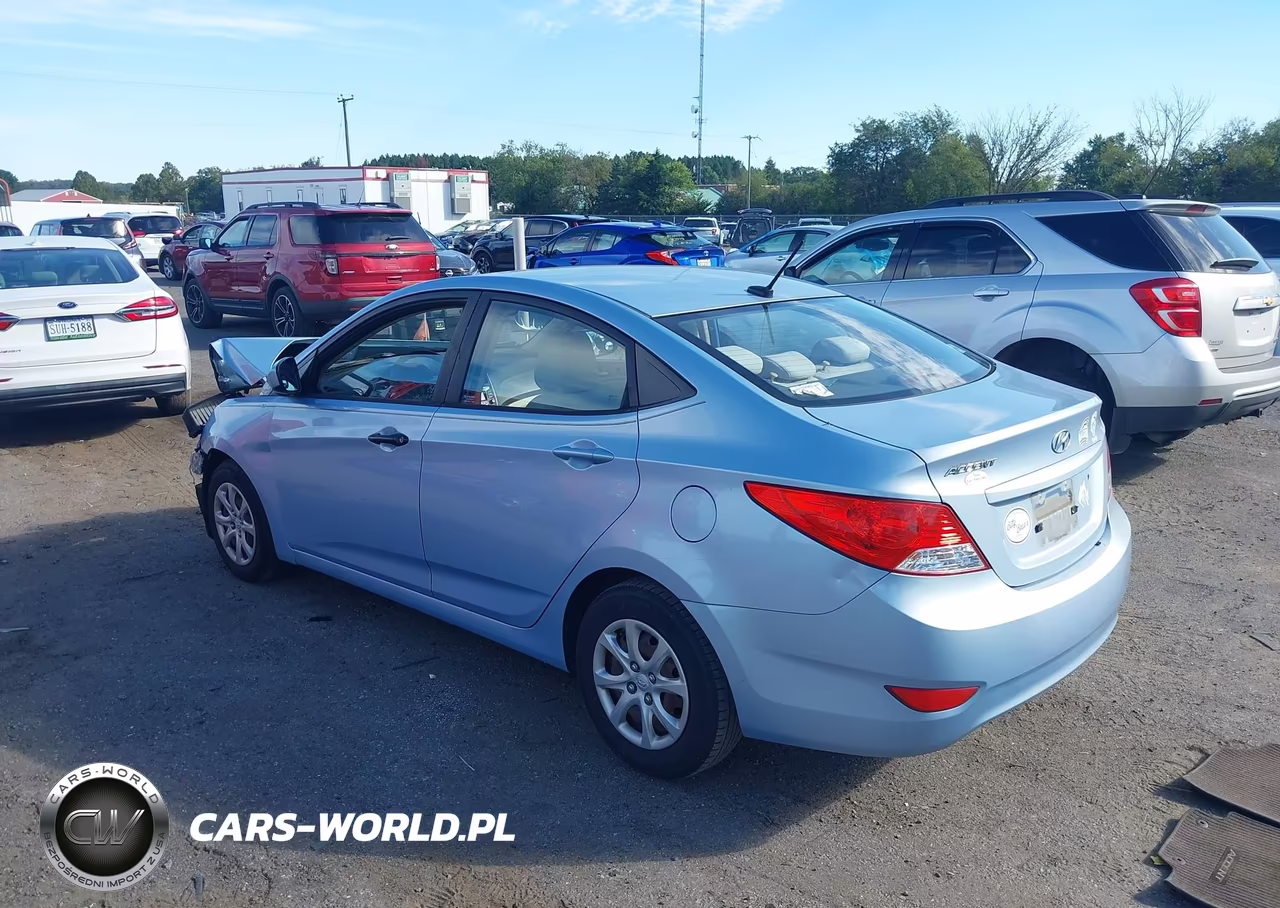 2012 Hyundai Accent Gls VIN:KMHCT4AE6CU207085 - 3
