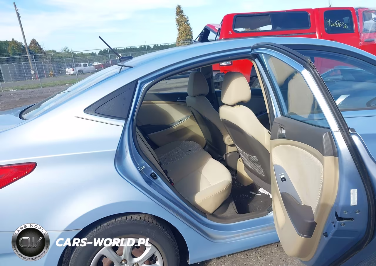 2012 Hyundai Accent Gls VIN:KMHCT4AE6CU207085 - 8