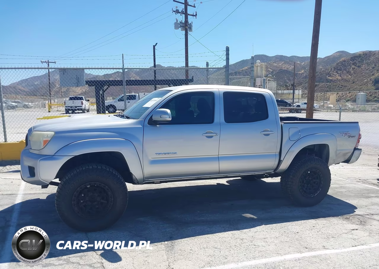 2013 Toyota Tacoma Prerunner V6 VIN:3TMJU4GN0DM151277 - 14