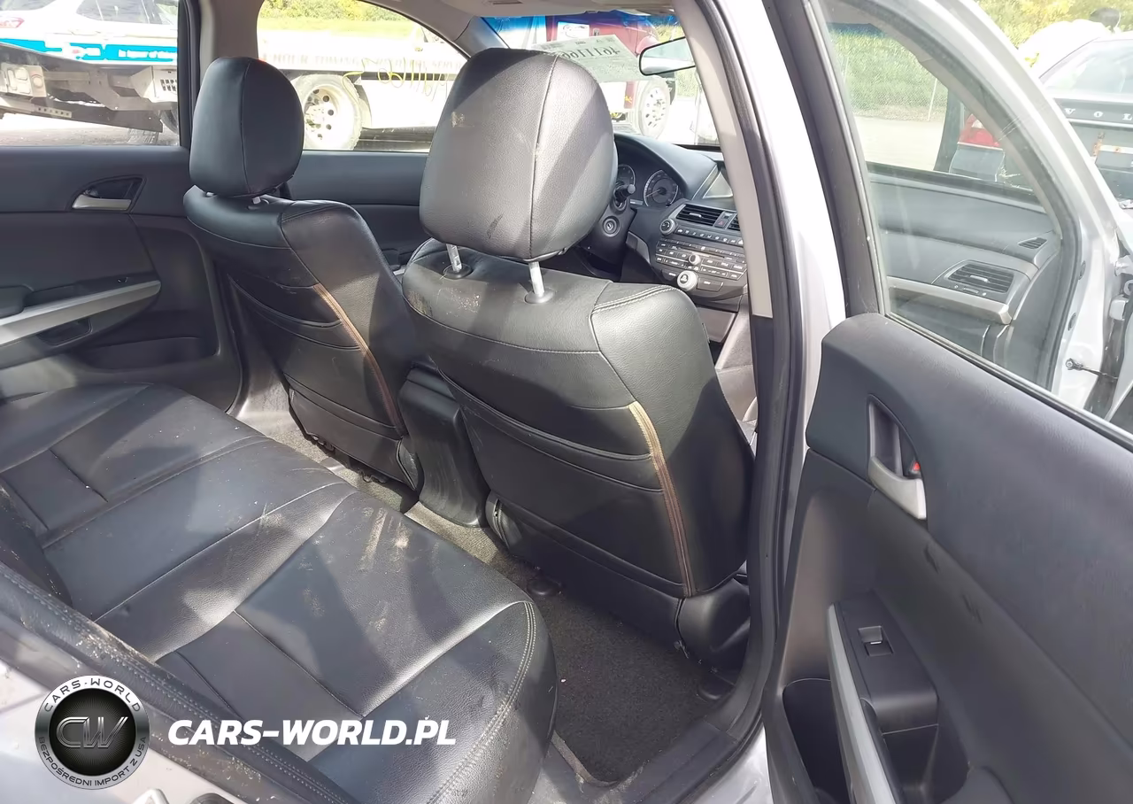 2009 Honda Accord 2.4 Ex VIN:1HGCP26749A002867 - 8