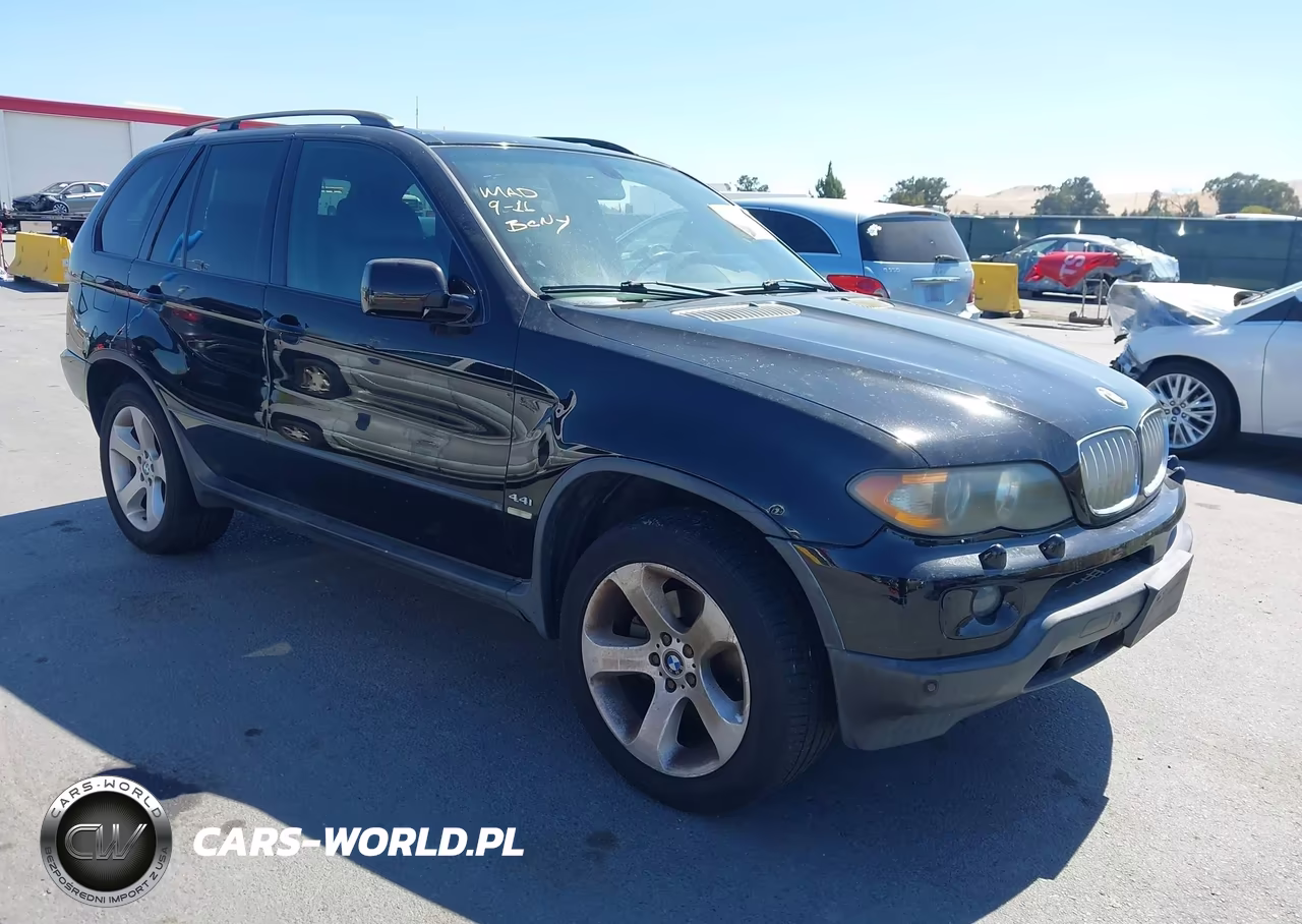 2005 BMW X5 4.4I