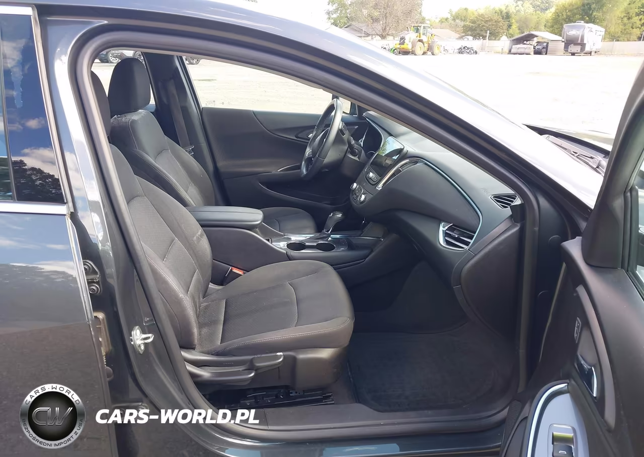 2018 Chevrolet Malibu Lt VIN:1G1ZD5ST0JF114314 - 5