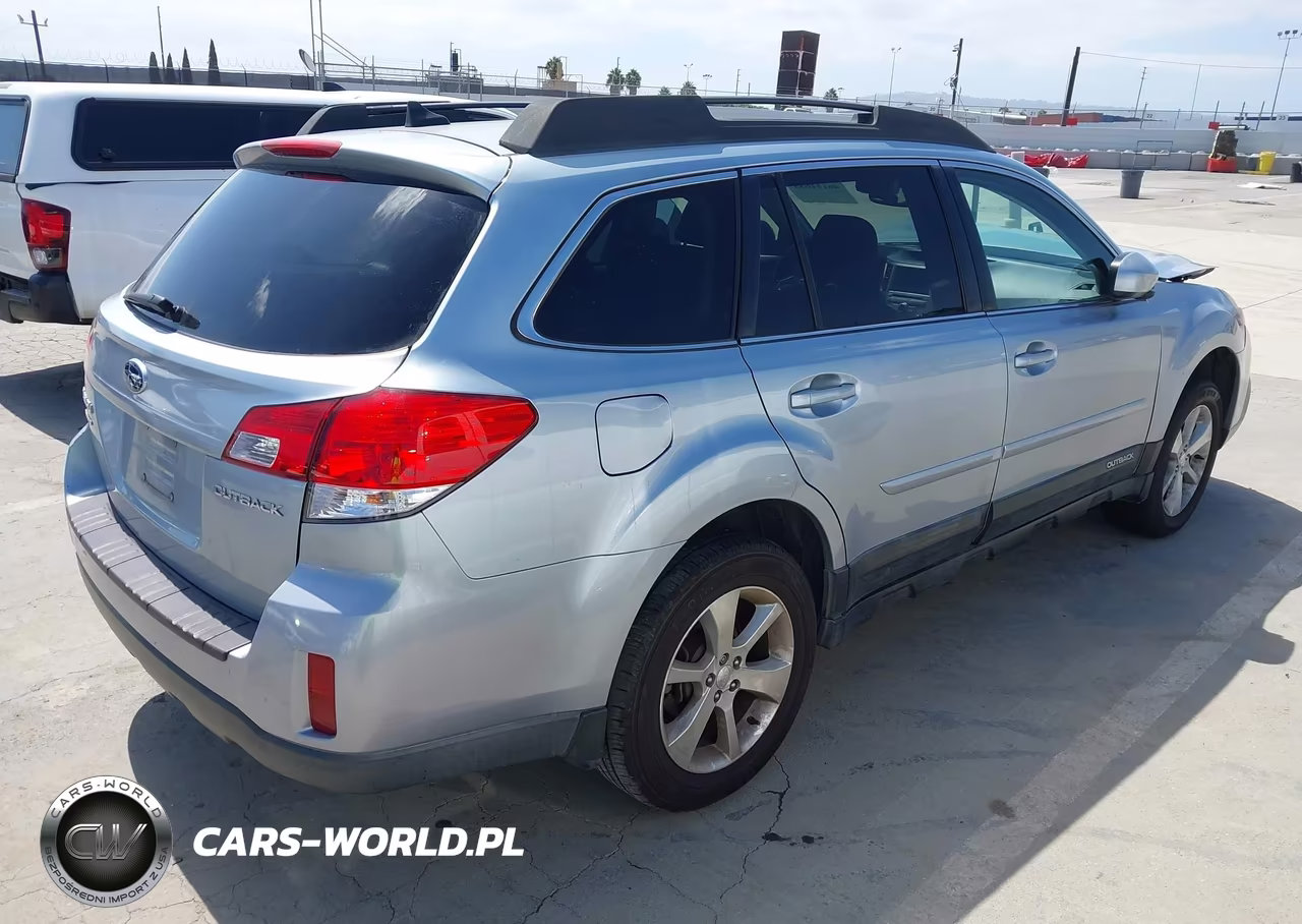 2014 Subaru Outback 2.5I Limited VIN:4S4BRBMC3E3284661 - 4