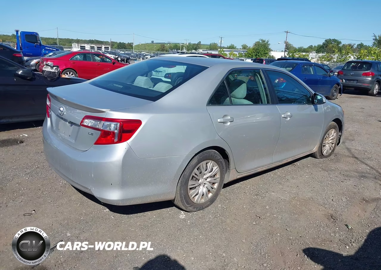 2012 Toyota Camry Le VIN:4T4BF1FK6CR205813 - 4
