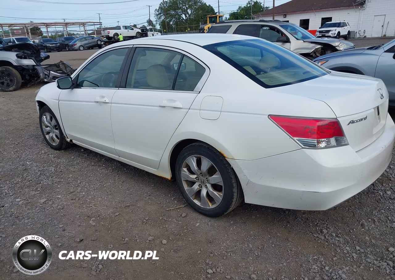 2010 Honda Accord 2.4 Ex-L VIN:1HGCP2F88AA070019 - 3