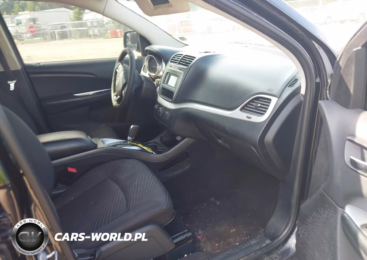 2017 Dodge Journey Se VIN:3C4PDCAB4HT662117 - 5