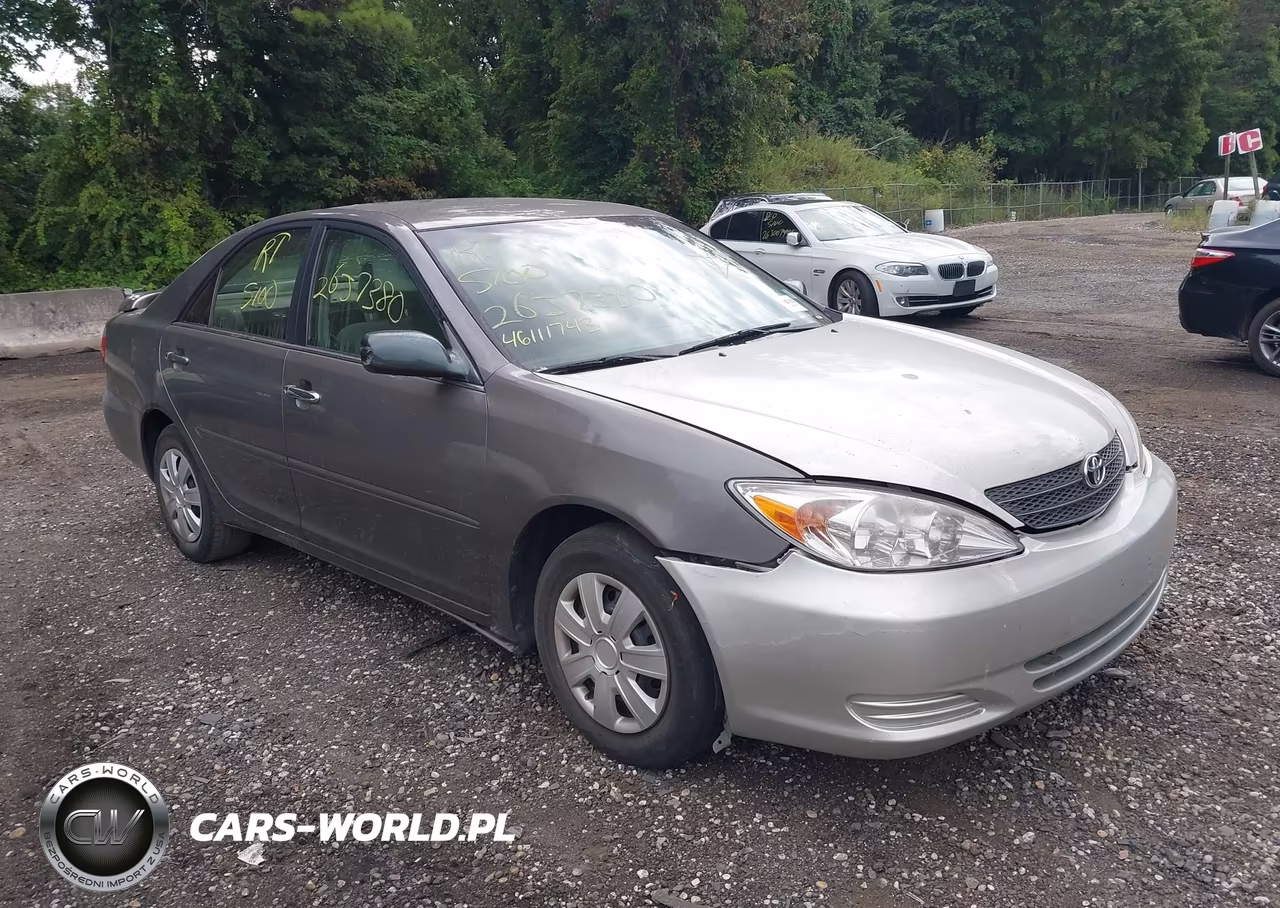 2005 Toyota Camry Std – zdjęcie 1 z 10