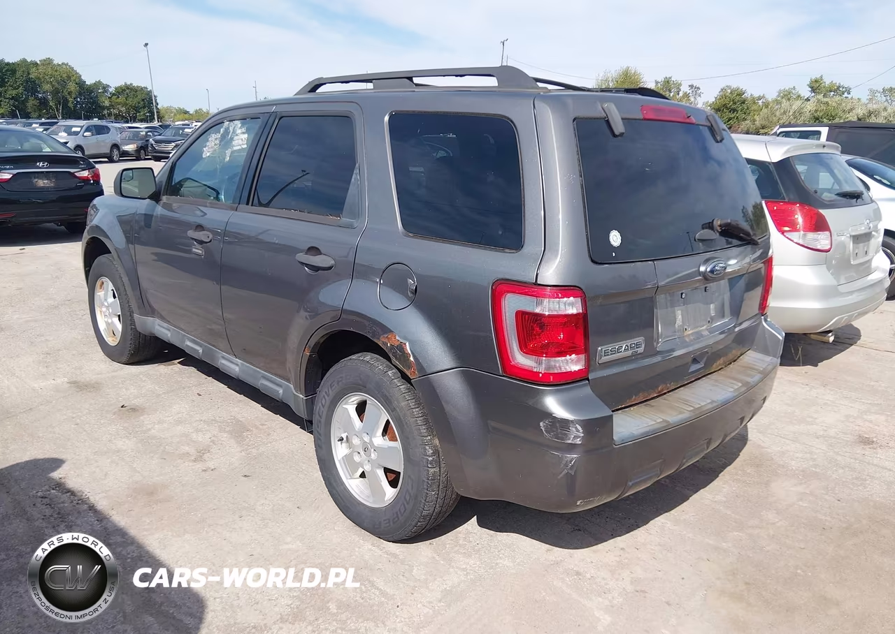 2012 Ford Escape Xlt VIN:1FMCU0D78CKA89118 - 3