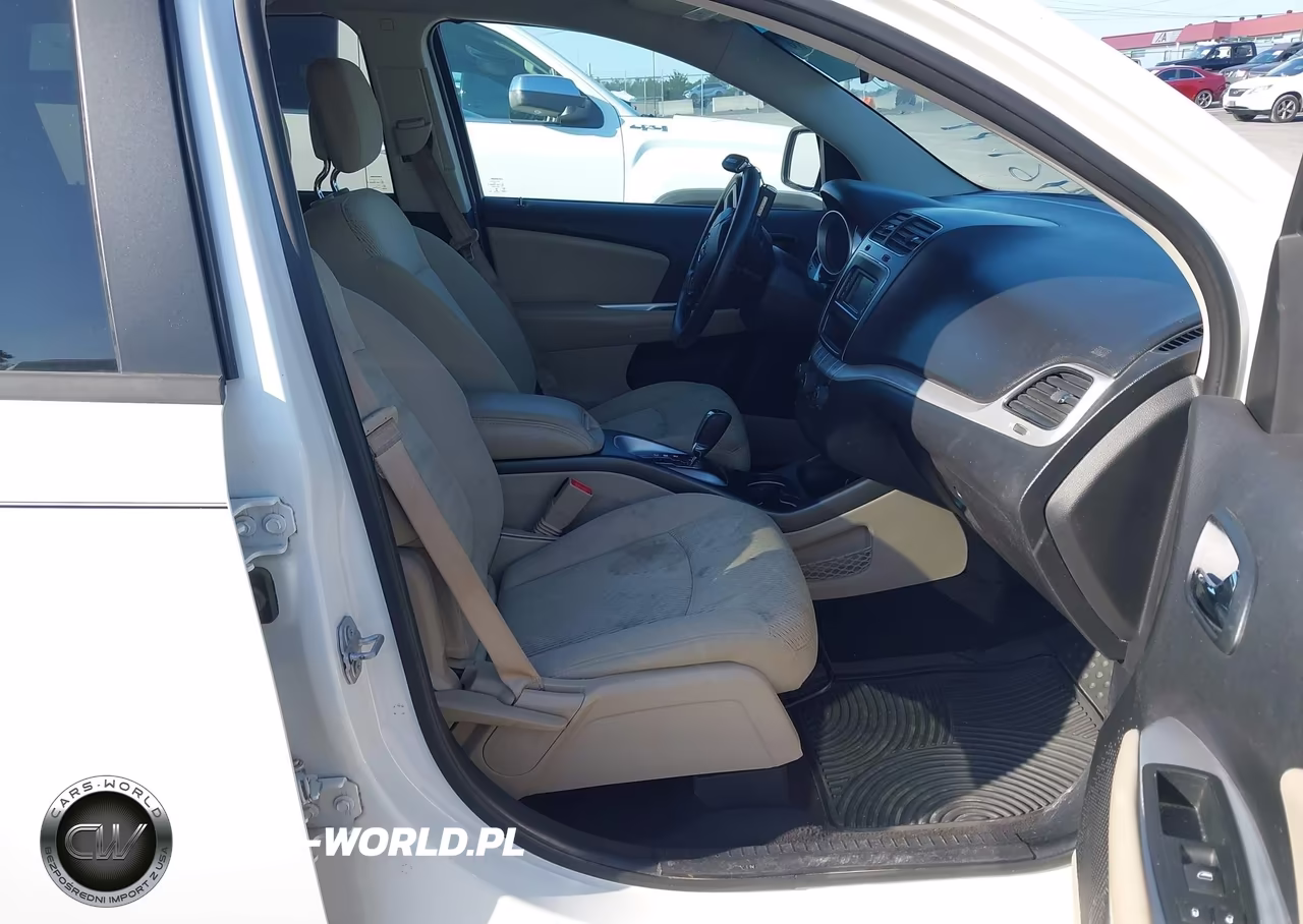 2017 Dodge Journey Sxt VIN:3C4PDCBG7HT534108 - 5