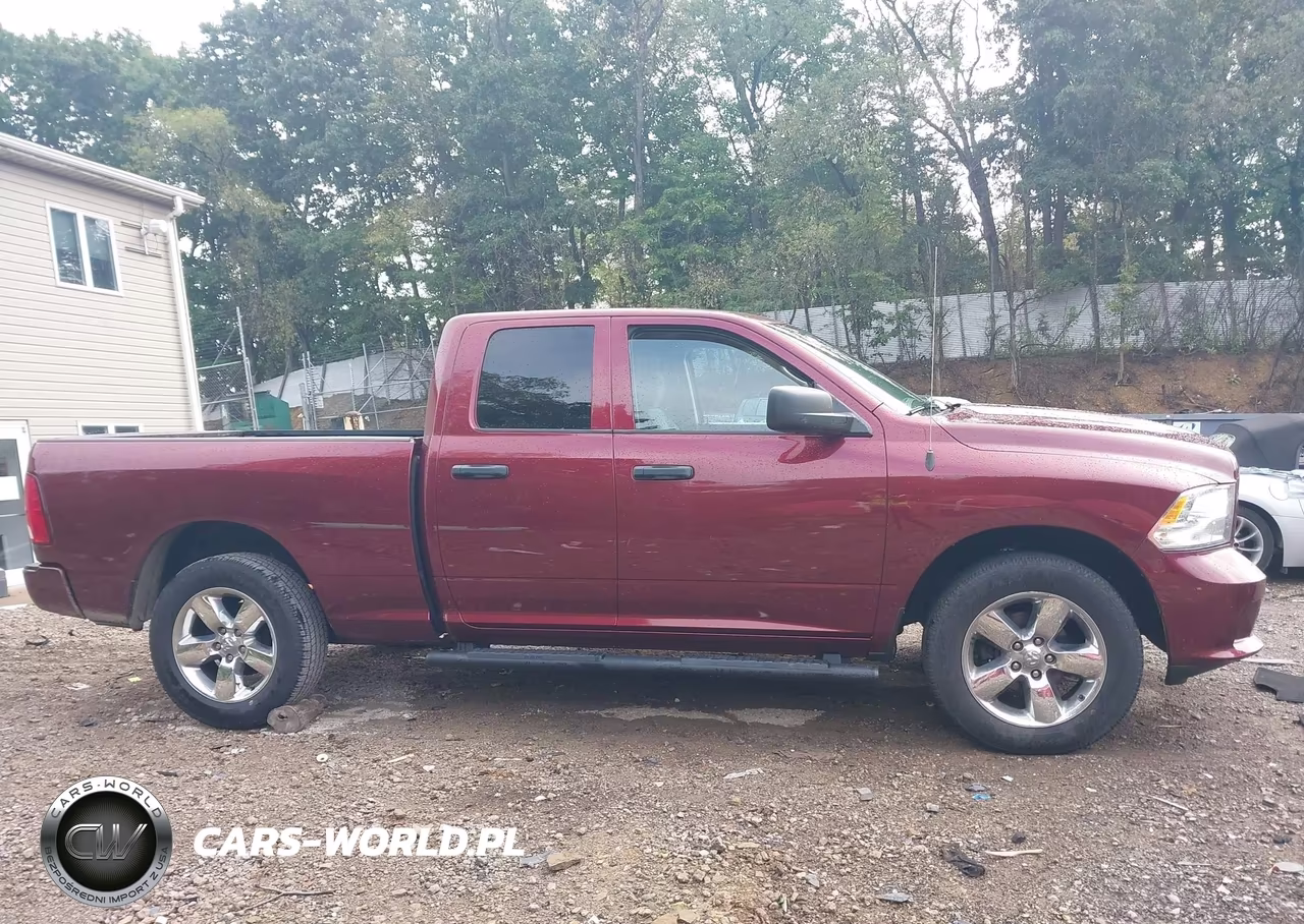 2019 Ram 1500 Classic Express 4X4 6'4 Box VIN:1C6RR7FT2KS731096 - 13