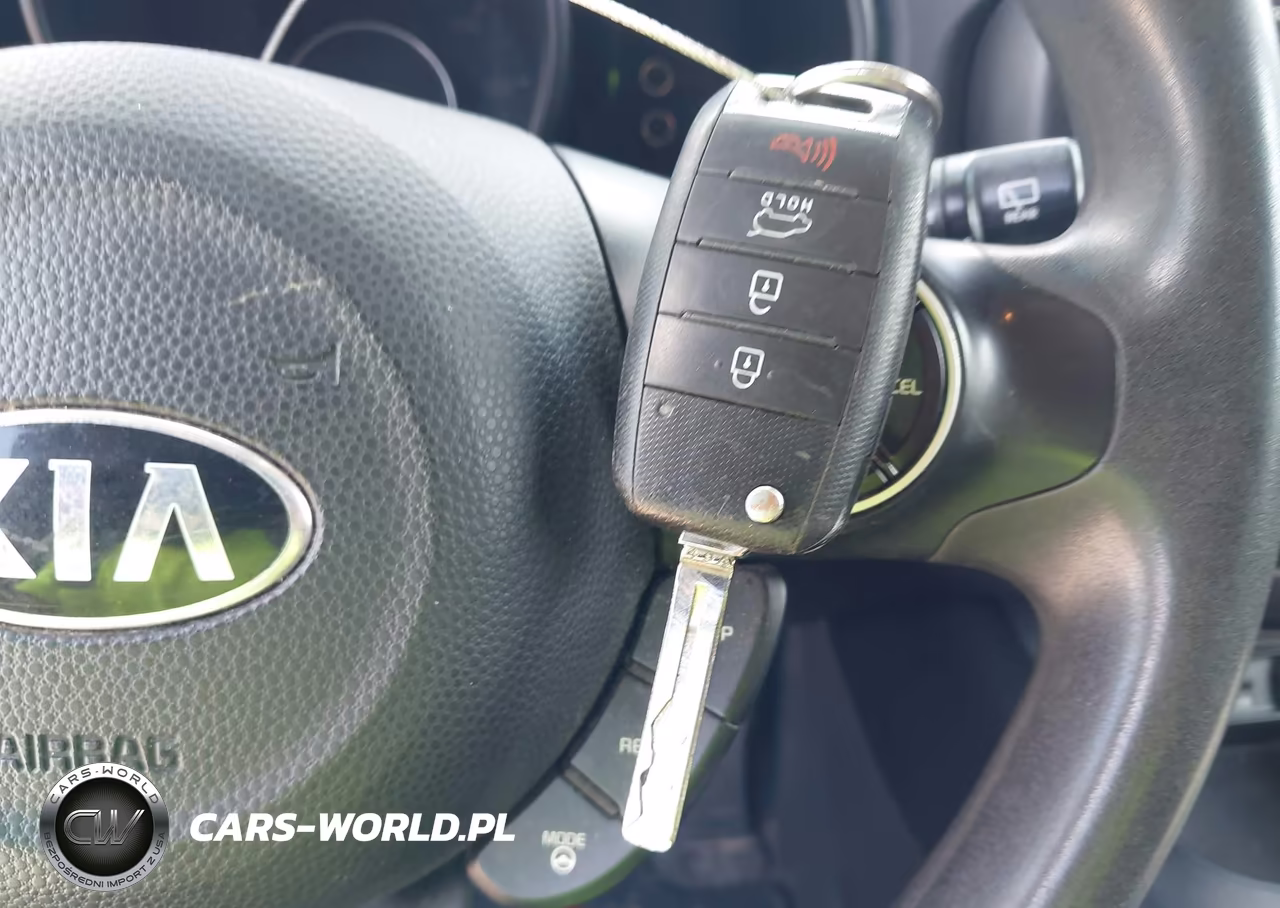 2015 Kia Soul VIN:KNDJN2A20F7113691 - 11