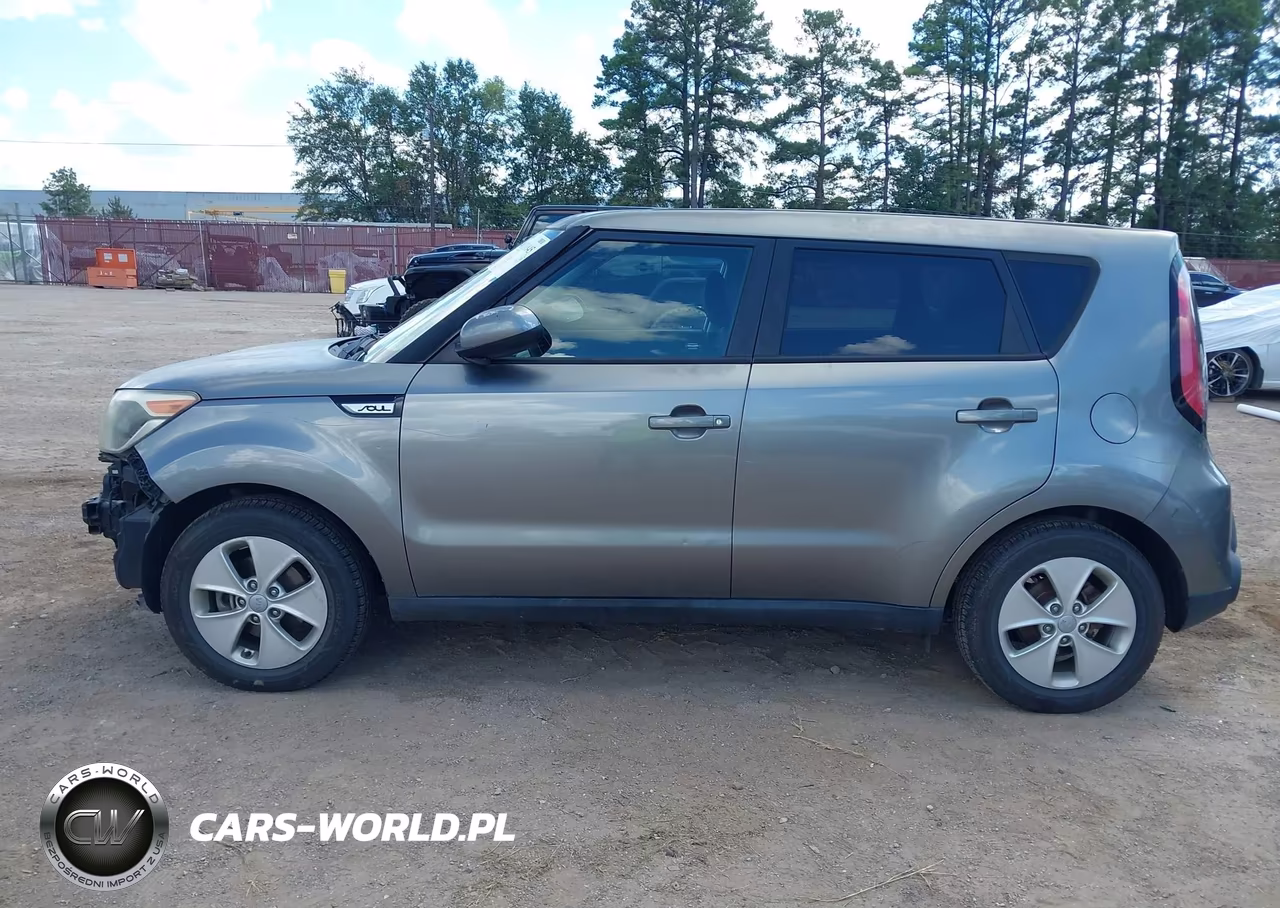 2015 Kia Soul VIN:KNDJN2A20F7113691 - 15